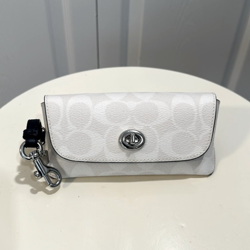 New COACH Sunglass Case - White